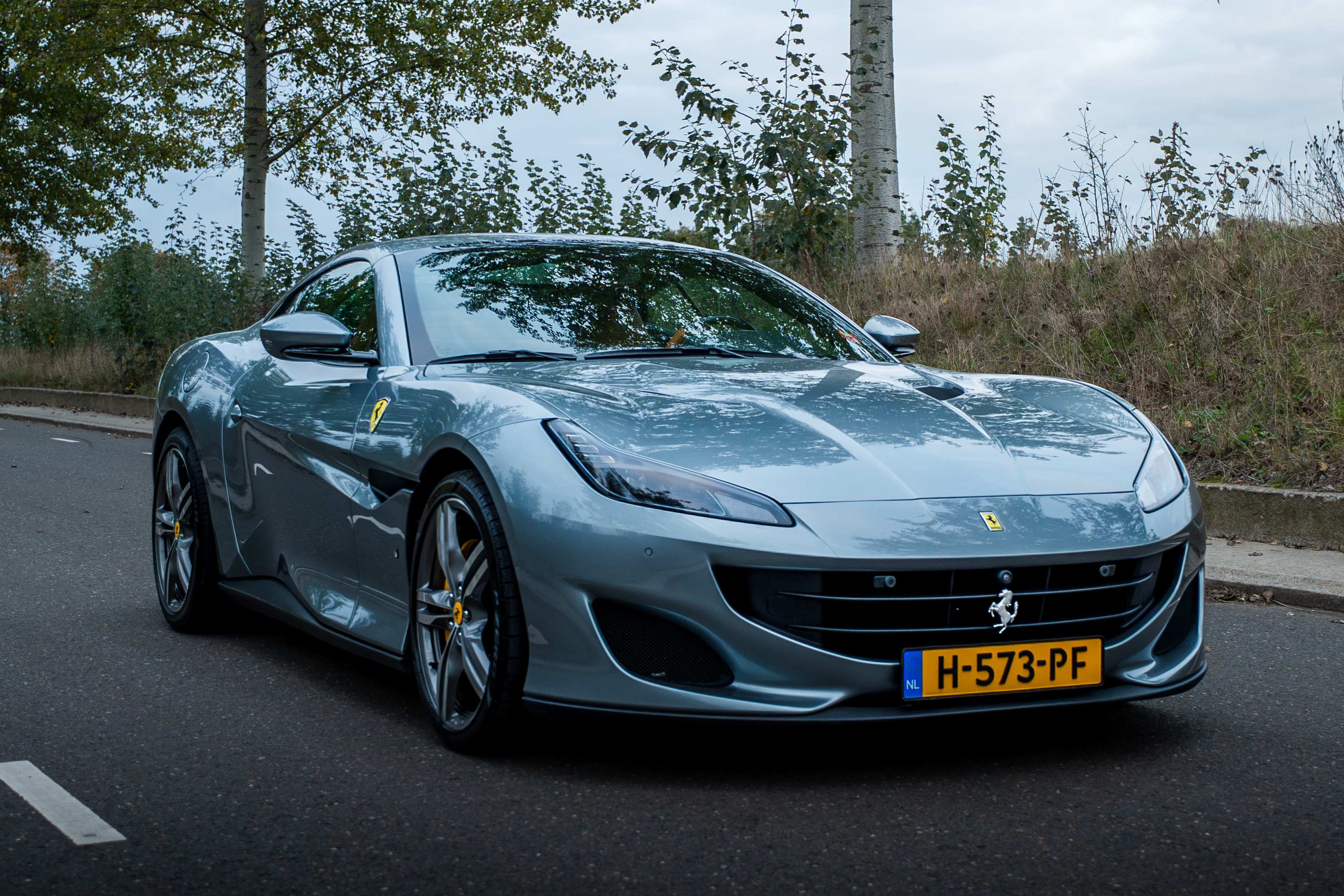 Ferrari Portofino driekwart JOTT cardetailing